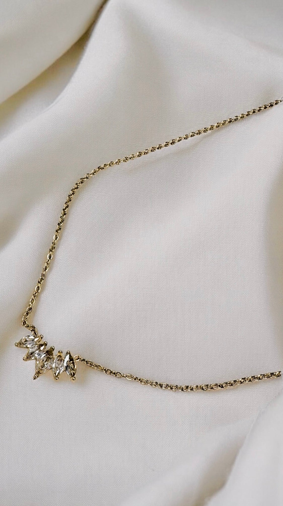 Collier DAPHNE